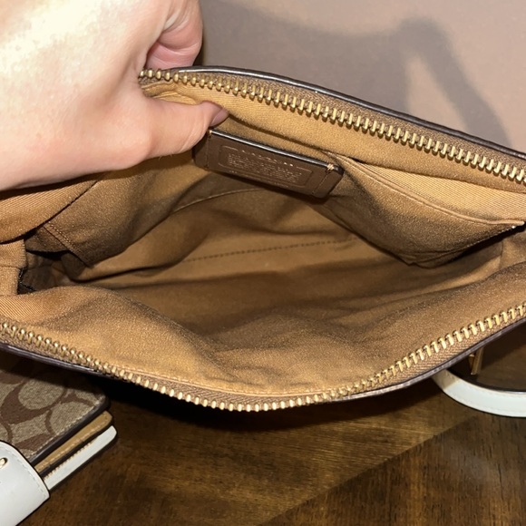 Matching Coach Rowan file crossbody and wallet SET - Picture 4 of 6